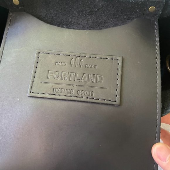 Portland Leather Crossbody Tote - Picture 5 of 7